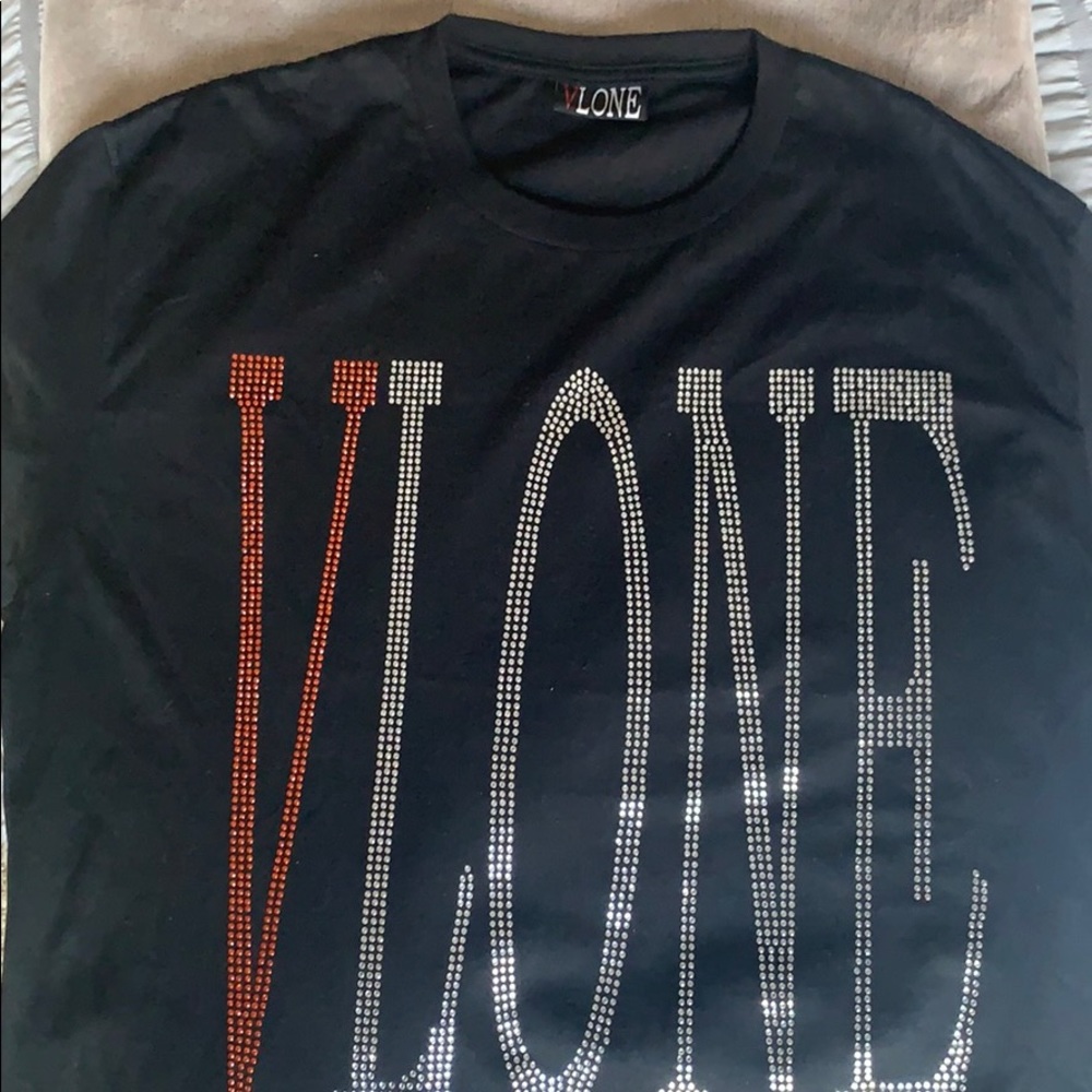 Vlone staple tee (rhinestone) ss18